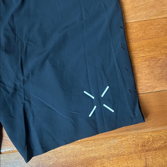 NWT Ten Thousand Black Interval Short (Liner) 9" Size Large - Picture 5 of 6